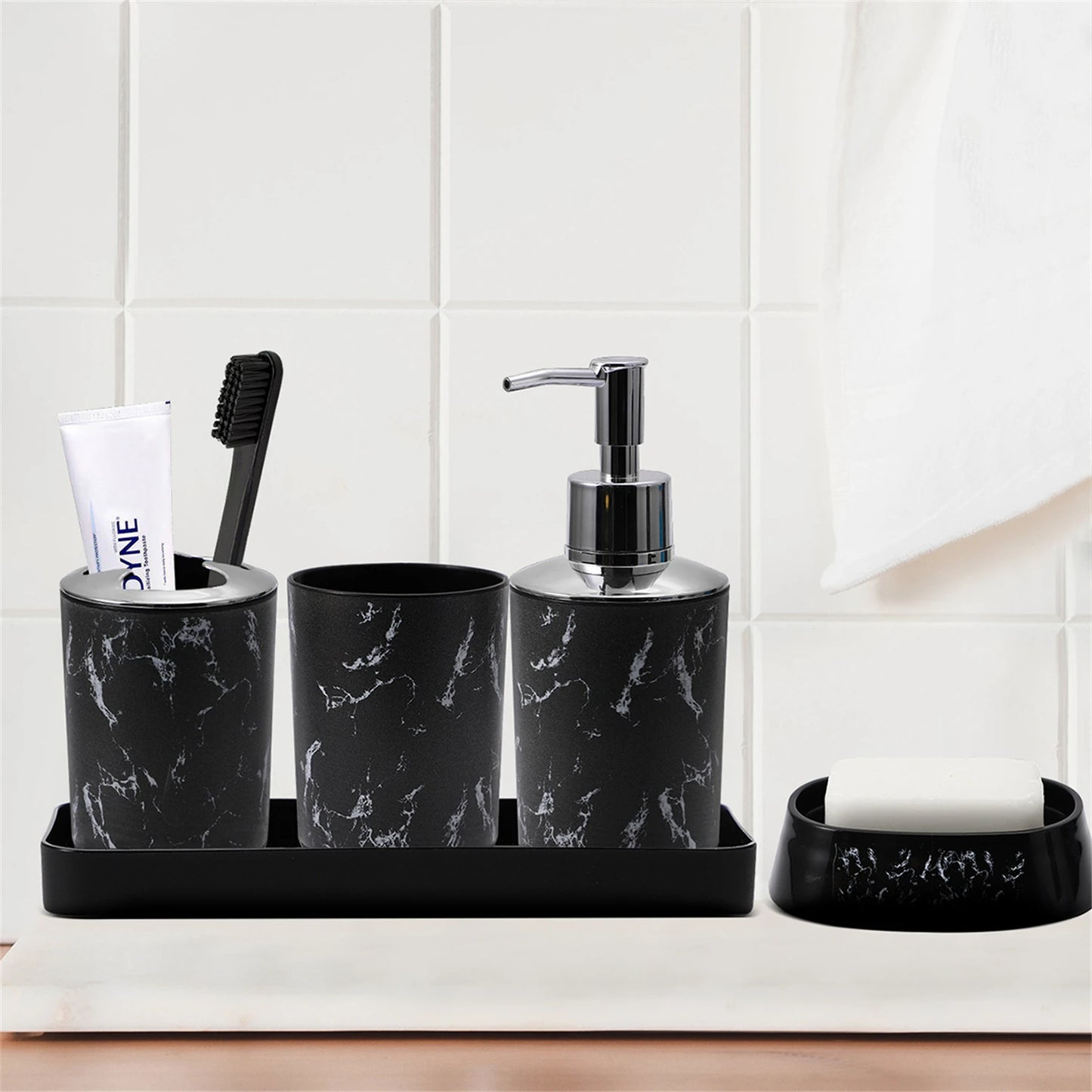 5-piece white/black marble set